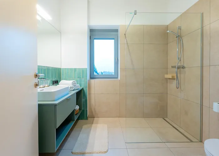 Apfelland Hideaways Design Apartments Mit Sauna Und Panorama * Puch bei Weiz