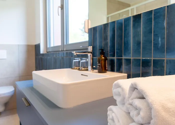 Apfelland Hideaways Design Apartments Mit Sauna Und Panorama *